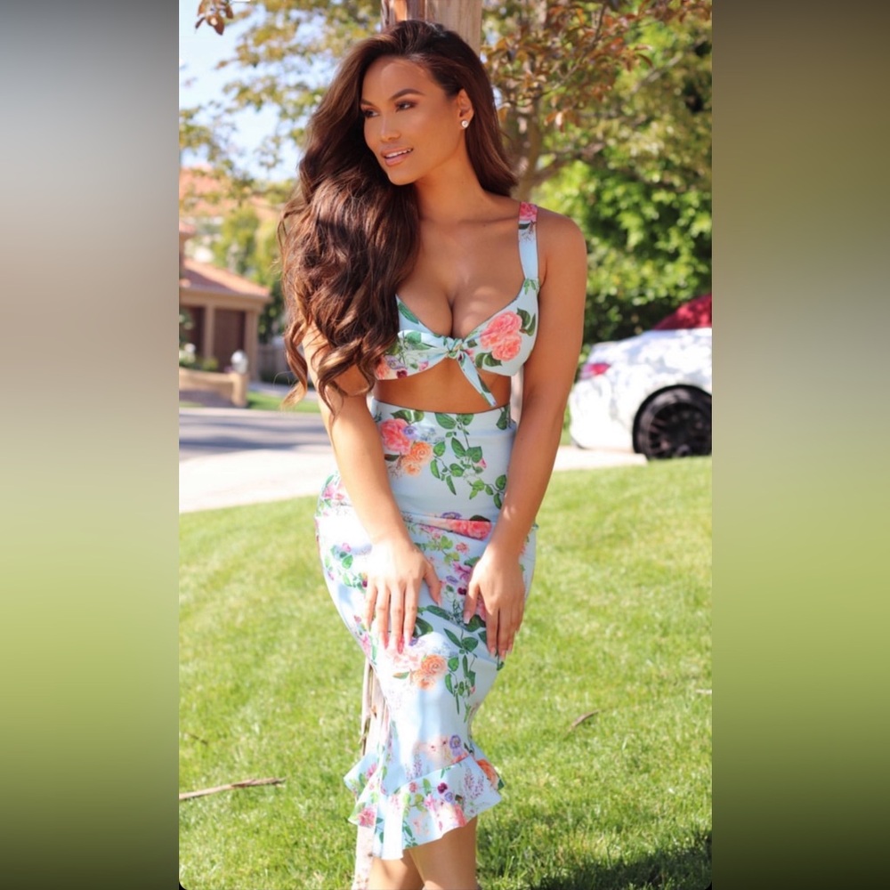 PLT floral crop top skirt set - XS - seen on Daphne Joy